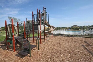 6050 Redbud St, Shawnee, KS 66218 - photo 4