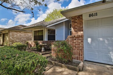 8611 Sparkling Springs Dr, Houston, TX 77095 - photo 3