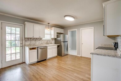 1301 Southern Blvd, Cleburne, TX 76033 - photo 7