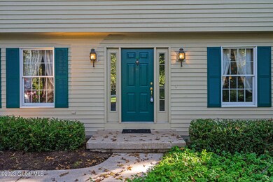 6-web-or-mls-10-berkshire-dr-w