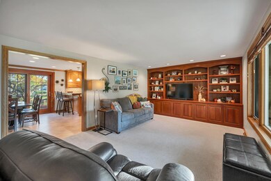 1002 Aldrin St, de Pere, WI 54115 - photo 7