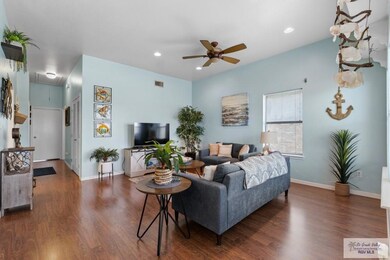 77 Santa Isabel Blvd unit O 8, Laguna Vista, TX 78578 - photo 6