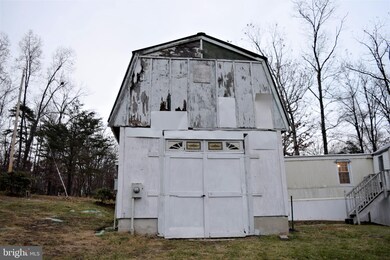 310 Ward Dr, Bunker Hill, WV 25413 - photo 4