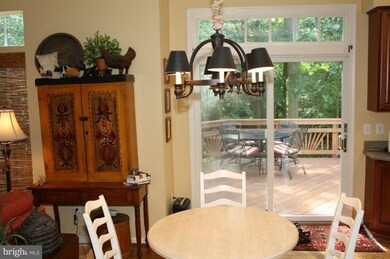 1829 Harewood Ln, Crofton, MD 21114 - photo 2