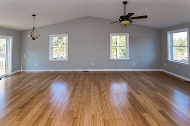 3 Heath Rd unit 3, Lebanon, ME 04027 - photo 6