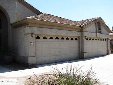 4 Car Garage
