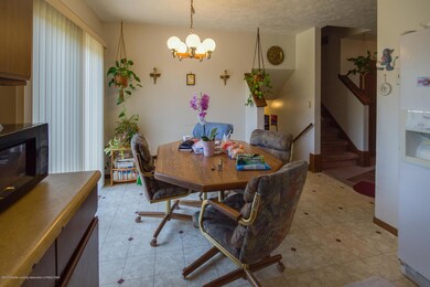 5814 Laporte Dr, Lansing, MI 48911 - photo 6