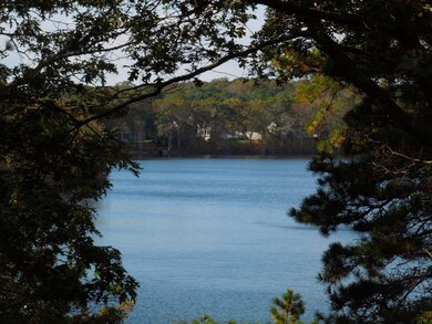 814 Old Strawberry Hill Rd, Centerville, MA 02632 - photo 2