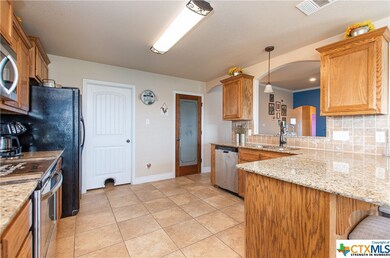 887 Pheasant Cir, Copperas Cove, TX 76522 - photo 7