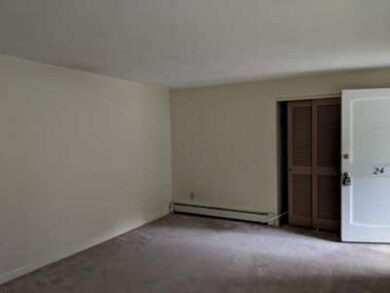 24 Juniper Ln unit 1, Framingham, MA 01701 - photo 5