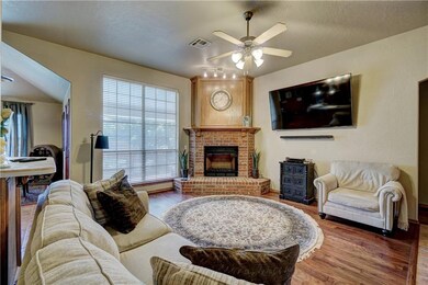 612 Loyd Ln, Moore, OK 73160 - photo 7