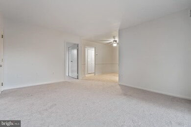 17810 Buehler Rd unit 154, Olney, MD 20832 - photo 6