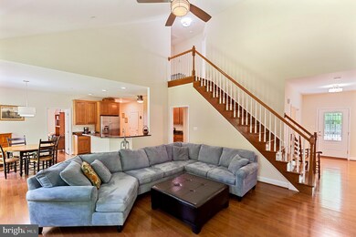 14880 Ivanhoe Ct, Swan Point, MD 20645 - photo 6