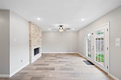 14256 Misty Meadow Ln, Houston, TX 77079 - photo 6