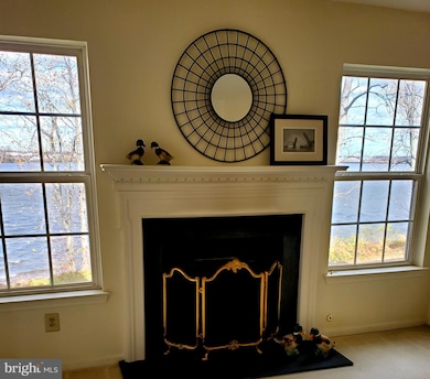 5409 Riverfront Dr unit 5409, Palmyra, NJ 08065 - photo 5