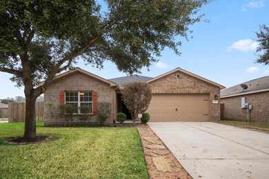 12207 Estelle Ln, Pinehurst, TX 77362 - photo 3