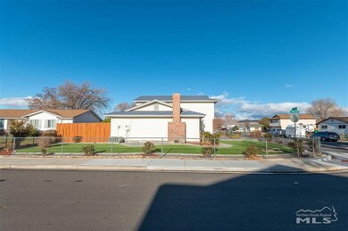 1807 Rizzo Dr, Sparks, NV 89434 - photo 4