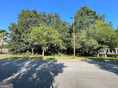 225 Gateway Center Blvd, Brunswick, GA 31525 - photo 2