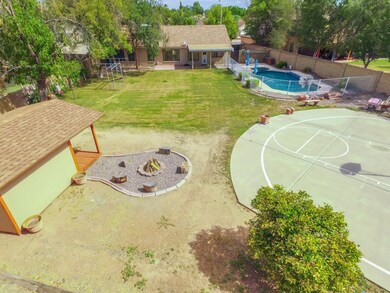 Love this yard