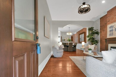 Foyer/Entry