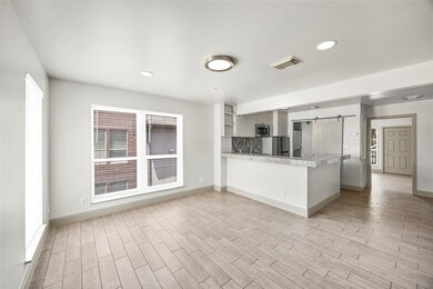 1710 Maryland St unit C, Houston, TX 77006 - photo 3