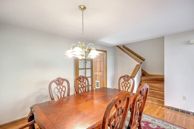 80 Fisher Rd unit 18, Cumberland, RI 02864 - photo 5