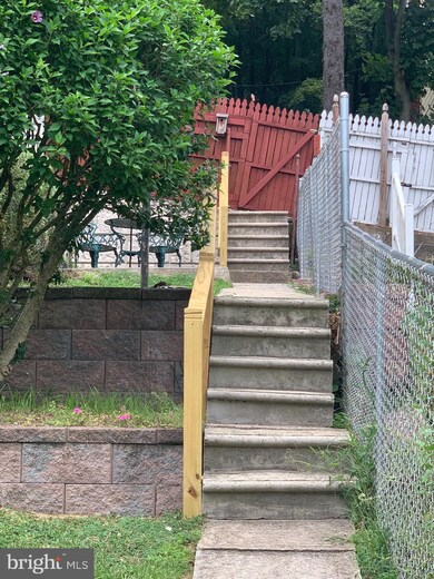 7 E Centre St, Ashland, PA 17921 - photo 4