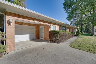 Exterior Front-004-025-3000x2000