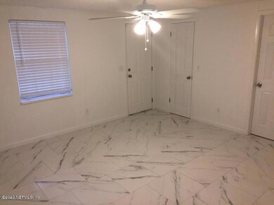 1530 Ryar Rd unit 4, Jacksonville, FL 32216 - photo 4