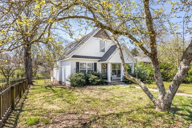 802 Gordon St, Chickamauga, GA 30707 - photo 2