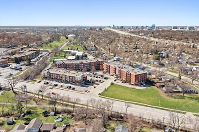 3501 Wellington Ct unit 409, Rolling Meadows, IL 60008 - photo 6