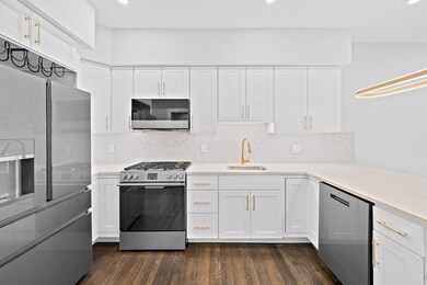 804 E 6th St unit 3, Boston, MA 02127 - photo 5