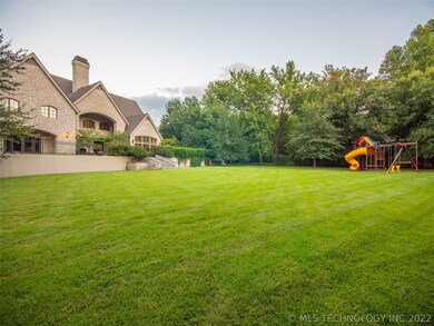 HUGE Backyard has tons of room for soccer, footbal