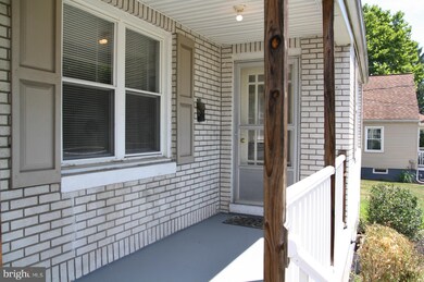 1507 E Derry Rd, Hershey, PA 17033 - photo 2