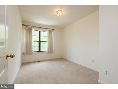 6 Algonquin Ct, Chesterbrook, PA 19087 - photo 5