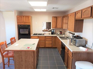 68 S Florida Ave, Alamogordo, NM 88310 - photo 5