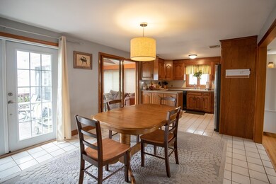 47 Brooks Ave, Quincy, MA 02169 - photo 4