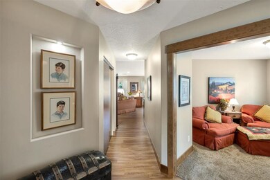 613 Canterbury Ln, Colbert, WA 99005 - photo 4