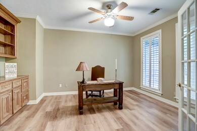 13206 Lost Creek Rd, Tomball, TX 77375 - photo 5