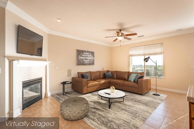 40 Living_staged