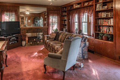 mls 214 Locust Lodge 05