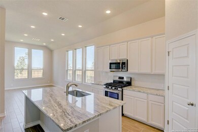 10310 Cactus Hills, San Antonio, TX 78254 - photo 2