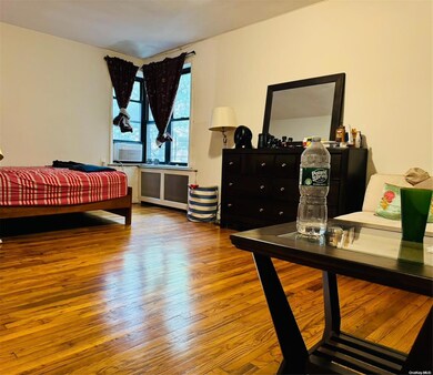 Elmhurst Gardens unit 2D, Elmhurst, NY 11373 - photo 3
