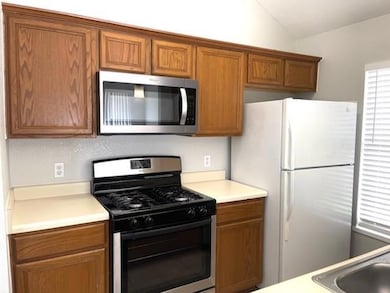 2302 Loquat Ln, Round Rock, TX 78664 - photo 2