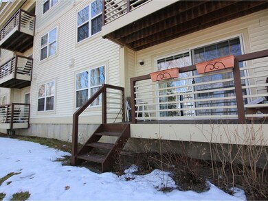 289 Hildred Dr, Burlington, VT 05401 - photo 3