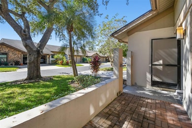 4009 Shoreside Cir, Tampa, FL 33624 - photo 4