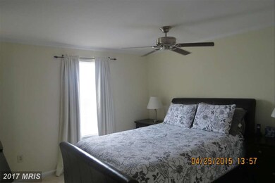 14951 Carriage Square Dr, Silver Spring, MD 20906 - photo 7