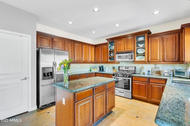 4540 E Hazeltine Way-16