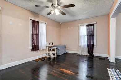 1705 E Gregory Blvd, Kansas City, MO 64131 - photo 7