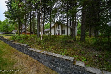 10410 Lone Tree Dr-5